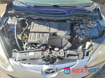 Zdjęcie 11 z 12 samochodu: 2011 MAZDA MAZDA2 VIN:JM1DE1HZ5B0103266 - miniatura