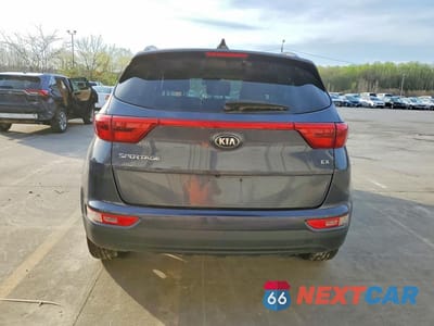 Zdjęcie 6 z 12 samochodu: 2018 KIA SPORTAGE EX VIN:KNDPNCAC9J7328620 - miniatura