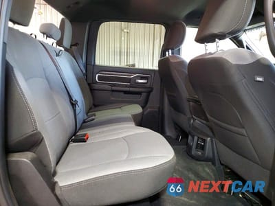 Zdjęcie 10 z 12 samochodu: 2024 RAM 2500 BIG HORN VIN:3C6UR5DJ4RG341862 - miniatura