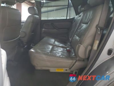 Zdjęcie 11 z 14 samochodu: 2003 TOYOTA SEQUOIA SR5 VIN:5TDBT44A03S189213 - miniatura