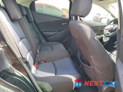 Zdjęcie 10 z 12 samochodu: 2016 SCION IA BASE VIN:3MYDLBZV4GY112059 - miniatura