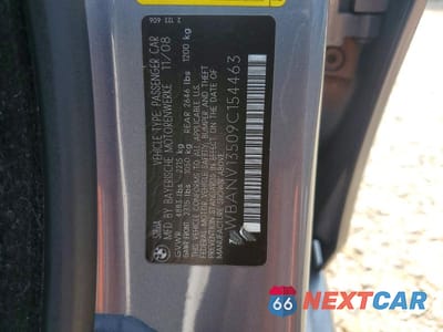 Zdjęcie 12 z 12 samochodu: 2009 BMW 528 XI VIN:WBANV13509C154463 - miniatura