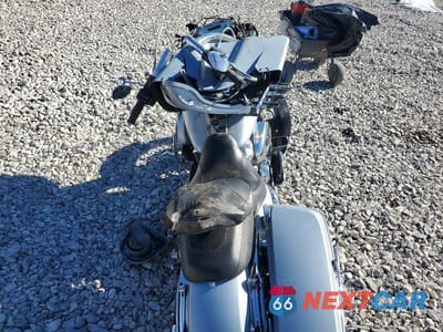 Zdjęcie 6 z 8 samochodu: 2023 HARLEY-DAVIDSON FLTRX VIN:1HD1KHC26PB608158 - miniatura