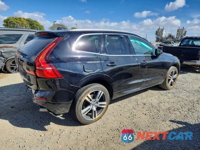 Trzecie zdjęcie samochodu z tyłu: 2021 VOLVO XC60 T5 MOMENTUM VIN:YV4102RKXM1851501 - miniatura