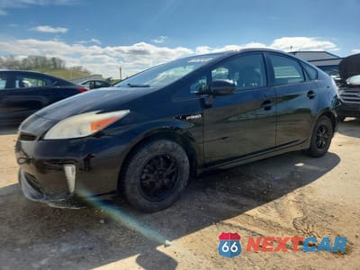 2014 TOYOTA PRIUS TWO JTDKN3DU6E0365301 - główne zdjęcie licytacji z USA - miniatura