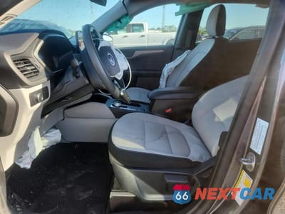 Zdjęcie 7 z 11 samochodu: 2025 FORD ESCAPE ACTIVE VIN:1FMCU9GNXSUA43467 - miniatura