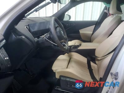 Zdjęcie 7 z 12 samochodu: 2025 BMW X3 30 XDRIVE VIN:5UX53GP09S9Z63584 - miniatura