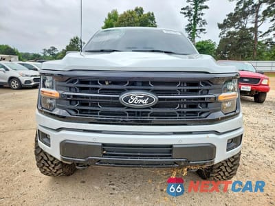 Piąte zdjęcie samochodu w środku: 2024 FORD F150 XLT VIN:1FTFW3L5XRFB95519 - miniatura