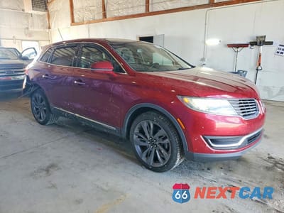 Czwarte zdjęcie samochodu z boku: 2018 LINCOLN MKX RESERVE VIN:2LMPJ8LR5JBL11475 - miniatura