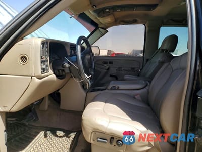 Zdjęcie 7 z 12 samochodu: 2002 CHEVROLET SILVERADO K1500 VIN:2GCEK19T821383759 - miniatura