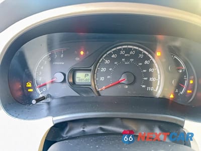 Zdjęcie 8 z 10 samochodu: 2011 TOYOTA SIENNA LE VIN:5TDKK3DC0BS012237 - miniatura