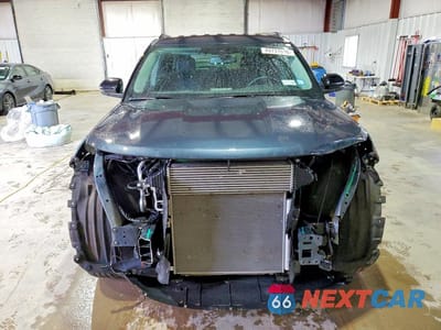 Piąte zdjęcie samochodu w środku: 2024 FORD EXPLORER XLT VIN:1FMSK8DH1RGA23286 - miniatura
