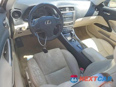 Zdjęcie 8 z 13 samochodu: 2010 LEXUS IS 250 VIN:JTHFF2C21A2506149 - miniatura