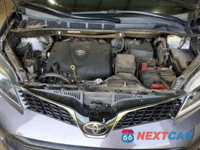 Zdjęcie 12 z 13 samochodu: 2020 TOYOTA SIENNA SE 8-PASSENGER VIN:5TDXZ3DC1LS081795 - miniatura
