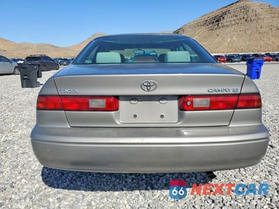 Zdjęcie 6 z 12 samochodu: 1999 TOYOTA CAMRY LE VIN:4T1BG22K8XU481287 - miniatura