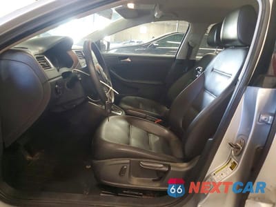 Zdjęcie 7 z 11 samochodu: 2014 VOLKSWAGEN JETTA SE VIN:3VWD17AJ4EM293868 - miniatura