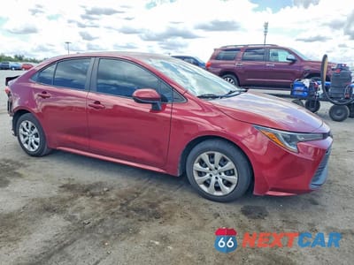 Czwarte zdjęcie samochodu z boku: 2024 TOYOTA COROLLA LE VIN:5YFB4MDE8RP140181 - miniatura