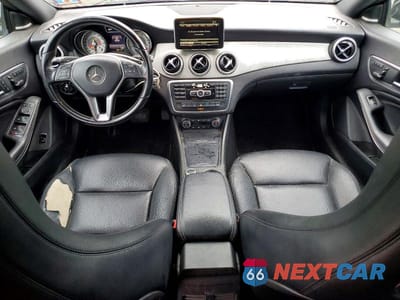 Zdjęcie 8 z 12 samochodu: 2014 MERCEDES-BENZ CLA 250 VIN:WDDSJ4EB7EN035061 - miniatura