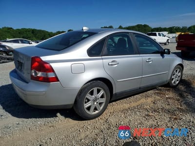 Trzecie zdjęcie samochodu z tyłu: 2006 VOLVO S40 2.4I VIN:YV1MS382162210942 - miniatura