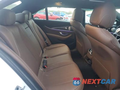 Zdjęcie 10 z 12 samochodu: 2023 MERCEDES-BENZ E 350 4MATIC VIN:W1KZF8EBXPB124408 - miniatura