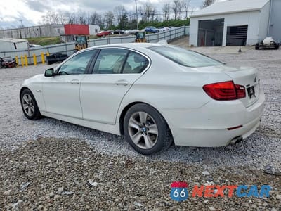 Drugie zdjęcie samochodu z przodu: 2013 BMW 528 XI VIN:WBAXH5C59DD106664 - miniatura