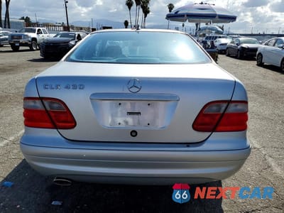 Zdjęcie 6 z 12 samochodu: 2001 MERCEDES-BENZ CLK 430 VIN:WDBLJ70G61T069712 - miniatura