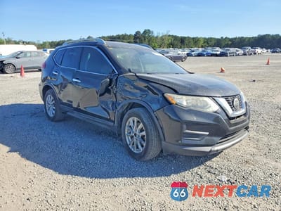 Czwarte zdjęcie samochodu z boku: 2019 NISSAN ROGUE S VIN:5N1AT2MT6KC761480 - miniatura