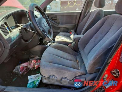 Zdjęcie 7 z 12 samochodu: 2005 HYUNDAI ELANTRA GLS VIN:KMHDN46D65U184327 - miniatura