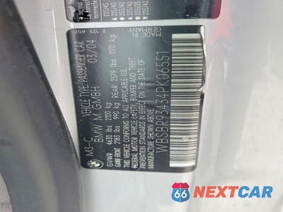 Zdjęcie 12 z 12 samochodu: 2004 BMW M3 VIN:WBSBR93434PK06551 - miniatura