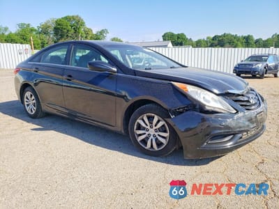 Czwarte zdjęcie samochodu z boku: 2011 HYUNDAI SONATA GLS VIN:5NPEB4AC3BH231710 - miniatura