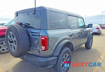 Czwarte zdjęcie samochodu z boku: 2025 FORD BRONCO BIG BEND VIN:1FMDE7BH8SLA62662 - miniatura