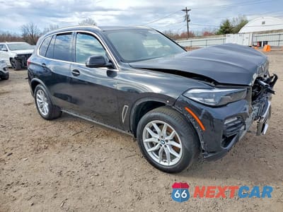 Czwarte zdjęcie samochodu z boku: 2019 BMW X5 XDRIVE40I VIN:5UXCR6C52KLK88908 - miniatura