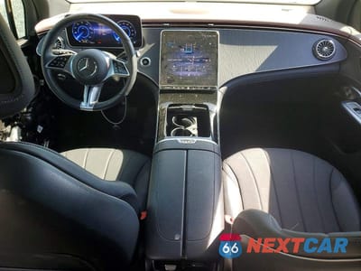 Zdjęcie 8 z 13 samochodu: 2023 MERCEDES-BENZ EQE SUV 350+ VIN:4JGGM2BB0PA014221 - miniatura
