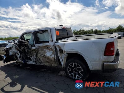 Drugie zdjęcie samochodu z przodu: 2025 RAM 1500 LARAMIE VIN:1C6SRFJP2SN567773 - miniatura