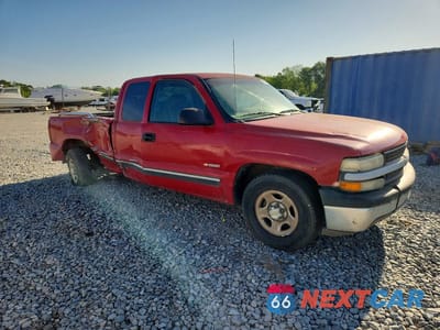 Czwarte zdjęcie samochodu z boku: 2001 CHEVROLET SILVERADO C1500 VIN:2GCEC19T411138078 - miniatura