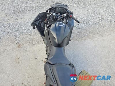 Zdjęcie 6 z 9 samochodu: 2026 KAWASAKI EX500 VIN:ML5EXGG17TDA89147 - miniatura