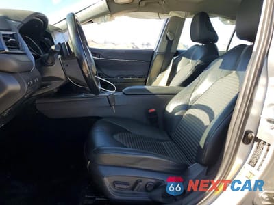 Zdjęcie 7 z 12 samochodu: 2021 TOYOTA CAMRY SE VIN:4T1G11AKXMU543304 - miniatura