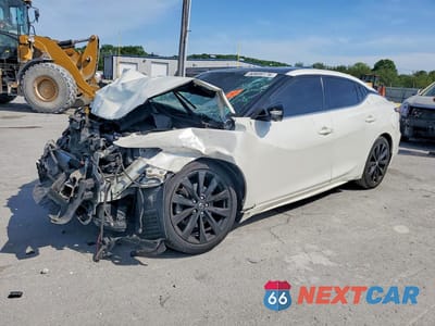 2019 NISSAN MAXIMA 3.5 SR 1N4AA6AV2KC382229 - główne zdjęcie licytacji z USA - miniatura
