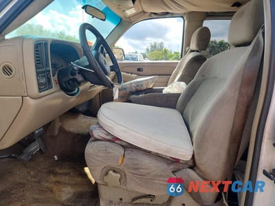 Zdjęcie 7 z 12 samochodu: 2001 CHEVROLET SILVERADO C1500 VIN:1GCEC19W51Z295734 - miniatura