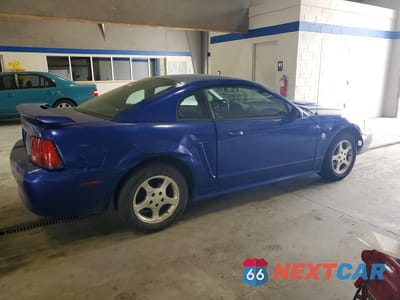 Trzecie zdjęcie samochodu z tyłu: 2004 FORD MUSTANG VIN:1FAFP40644F166936 - miniatura