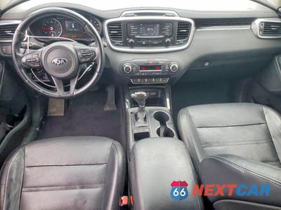 Zdjęcie 8 z 12 samochodu: 2016 KIA SORENTO EX VIN:5XYPH4A10GG136364 - miniatura