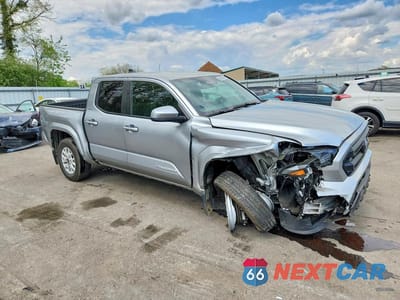 Czwarte zdjęcie samochodu z boku: 2025 TOYOTA TACOMA SR5 VIN:3TMLB5JN7SM181029 - miniatura
