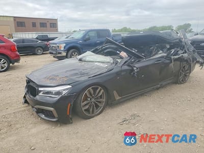 2019 BMW M760 XI WBA7H6C5XKG615048 - główne zdjęcie licytacji z USA - miniatura