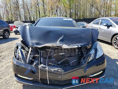 Piąte zdjęcie samochodu w środku: 2013 MERCEDES-BENZ E 350 4MATIC VIN:WDDKJ8JB8DF211671 - miniatura