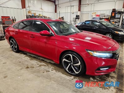 Czwarte zdjęcie samochodu z boku: 2018 HONDA ACCORD SPORT VIN:1HGCV2F37JA001414 - miniatura