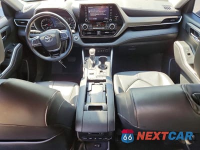 Zdjęcie 8 z 14 samochodu: 2020 TOYOTA HIGHLANDER XLE VIN:5TDGZRAH2LS005764 - miniatura
