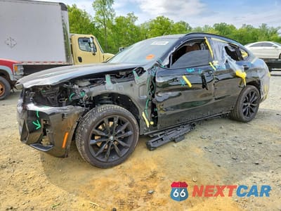 2024 BMW X4 XDRIVE30I 5UX33DT04R9V11242 - główne zdjęcie licytacji z USA - miniatura