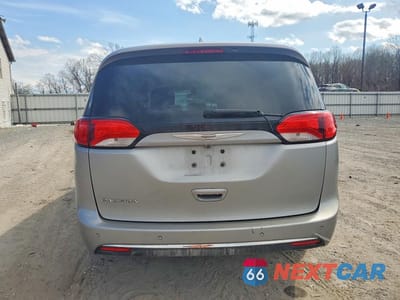 Zdjęcie 6 z 13 samochodu: 2017 CHRYSLER PACIFICA TOURING L PLUS VIN:2C4RC1EGXHR585181 - miniatura