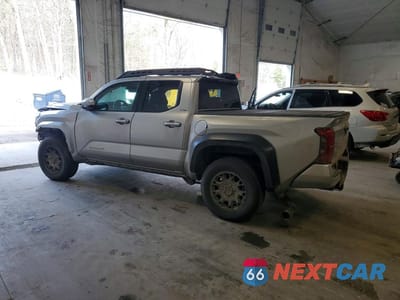 Drugie zdjęcie samochodu z przodu: 2025 TOYOTA TACOMA SR5 VIN:3TMLB5JN7SM149987 - miniatura
