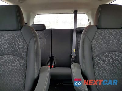 Zdjęcie 10 z 12 samochodu: 2013 GMC ACADIA SLE VIN:1GKKRPKD0DJ187722 - miniatura